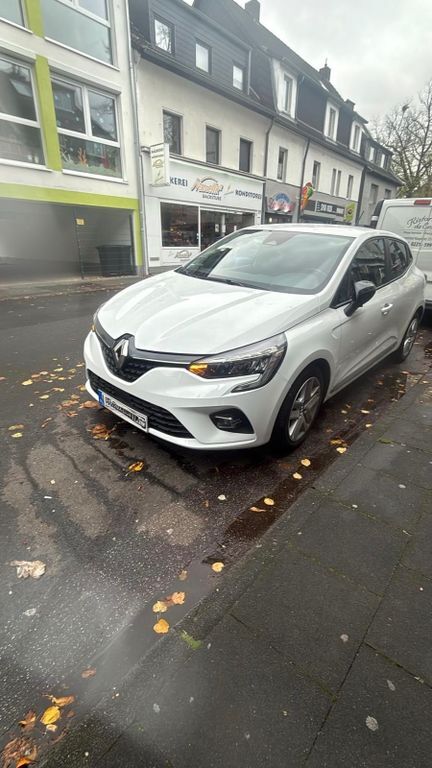 Renault Clio 56.800 km 11.550 € köln 50739