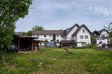 Haus zum Kaufen in Lindlar 572.000 € 740 m² 18 zimmer