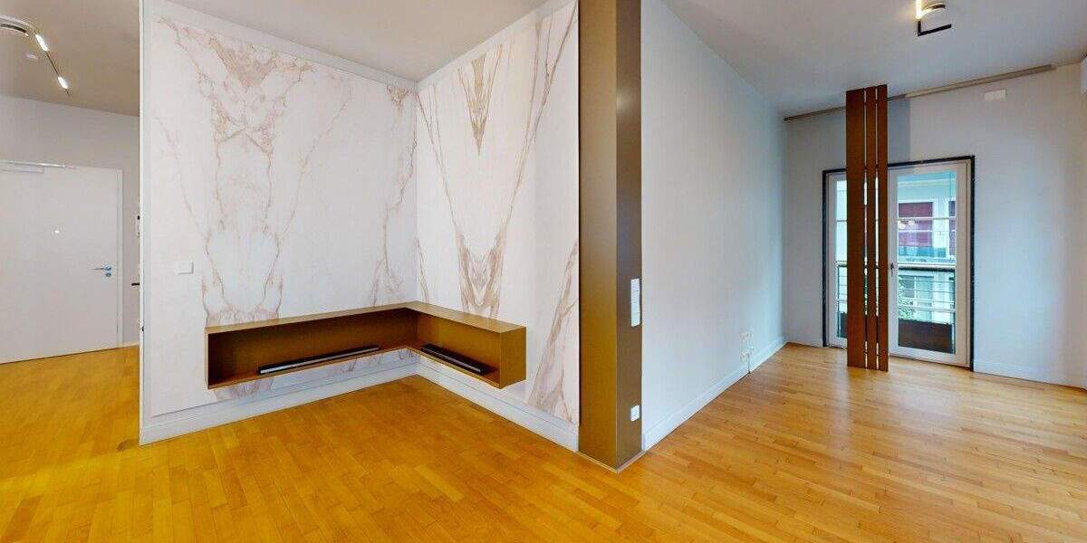 Etagenwohnung Düsseldorf Altstadt - 3 Zimmer, 127 m&sup2;, 3.280&euro; | Angebot:25822309