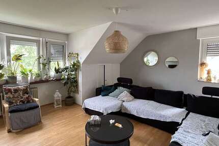 Wohnung Düsseldorf Stadtbezirk 5 - 4 Zimmer, 98 m&sup2;, 249.000&euro; | Angebot:27163023