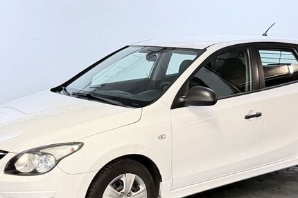 Hyundai i30 195.497 km 2.690 &euro; Sprockhövel 45549