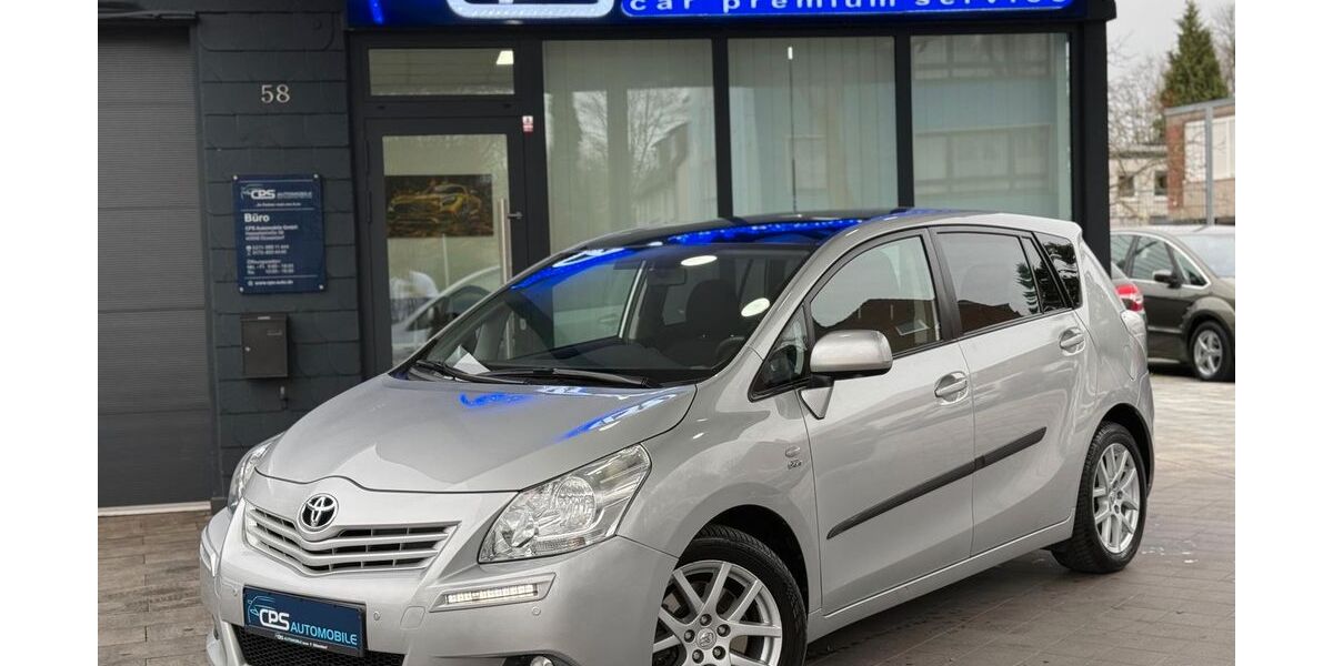 Toyota Verso 86.245 km 10.500 &euro; Düsseldorf 40599