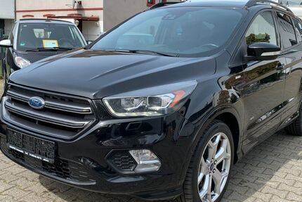 Ford Kuga 145.125 km 13.495 &euro; Hilden 40721