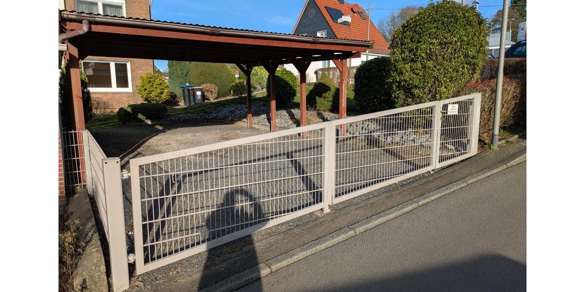 Zwei-Familien-Reihenendhaus mit viel Platz für Hobby und Garten zimmer