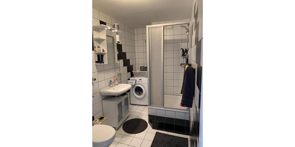 Dachgeschoßwohnung Wuppertal Barmen - 2.5 Zimmer, 63 m&sup2;, 125.000&euro; | Angebot:26623660