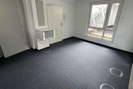 Hochwertige 76 m² Büroeinheit mit Exzellenter Anbindung zimmer