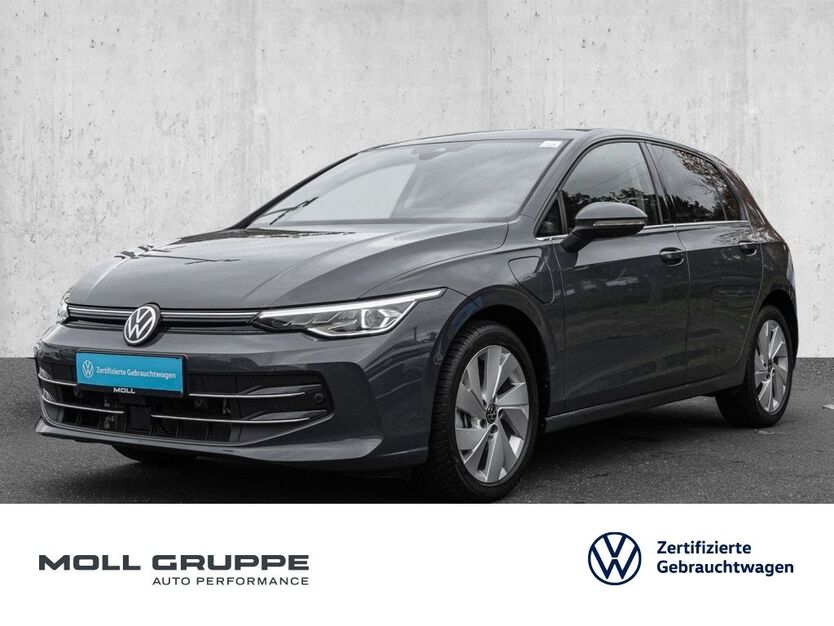 VW Golf 4.916 km 37.290 € Düsseldorf 40549