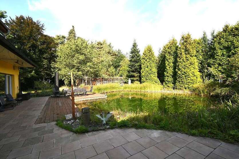 Haus zum Kaufen in Solingen 1.380.000 € 510 m²