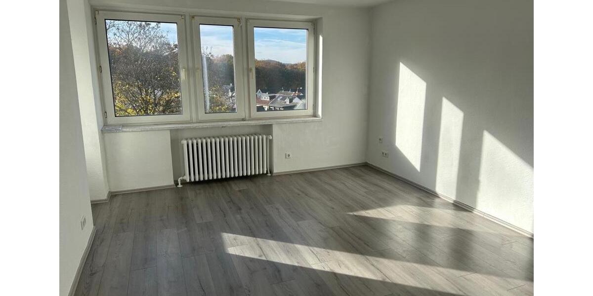 Hier können Sie sich wohl fühlen...3 Zimmer Wohnung mit Balkon im 3. Obergeschoss 3 zimmer
