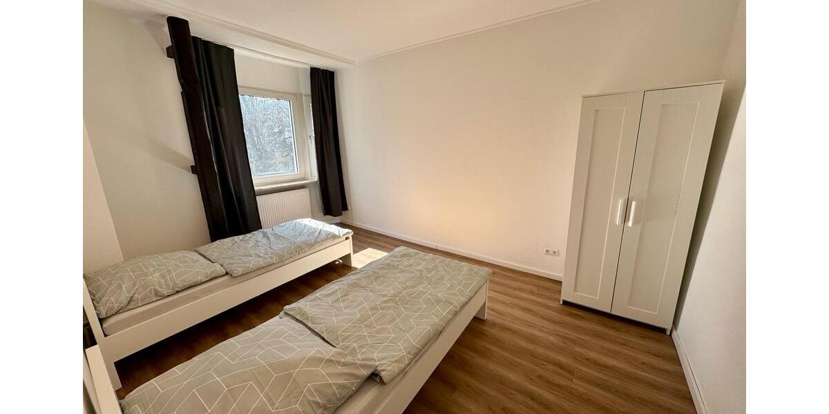 Etagenwohnung Solingen Höhscheid - 2 Zimmer, 55 m&sup2;, 15&euro; | Angebot:23916067