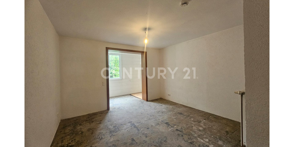 Viel Raum für Ihr Gewerbe - Praxis- und Büroräume 10 zimmer