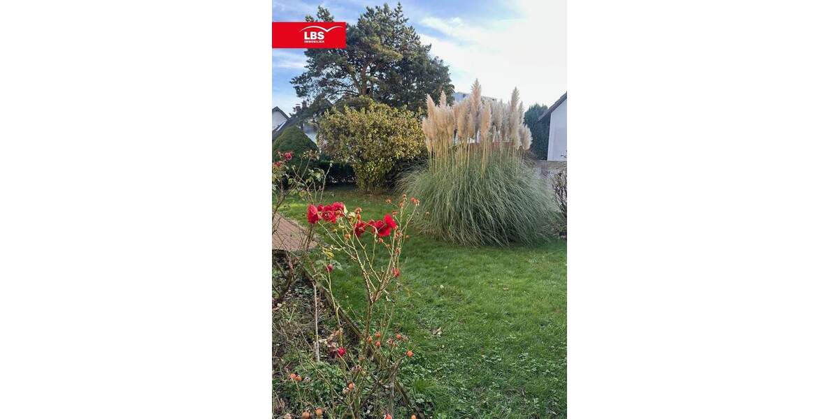 Großzügiges Einfamilienhaus mit Einliegerwohnung in Leverkusen Bürrig! 5 zimmer