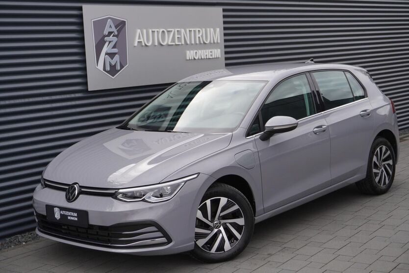VW Golf 43.000 km 23.990 € Monheim am Rhein 40789
