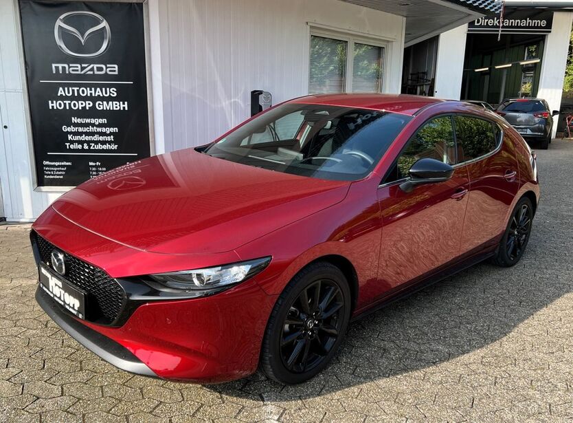 Mazda 3 7.783 km 26.695 € Velbert 42551