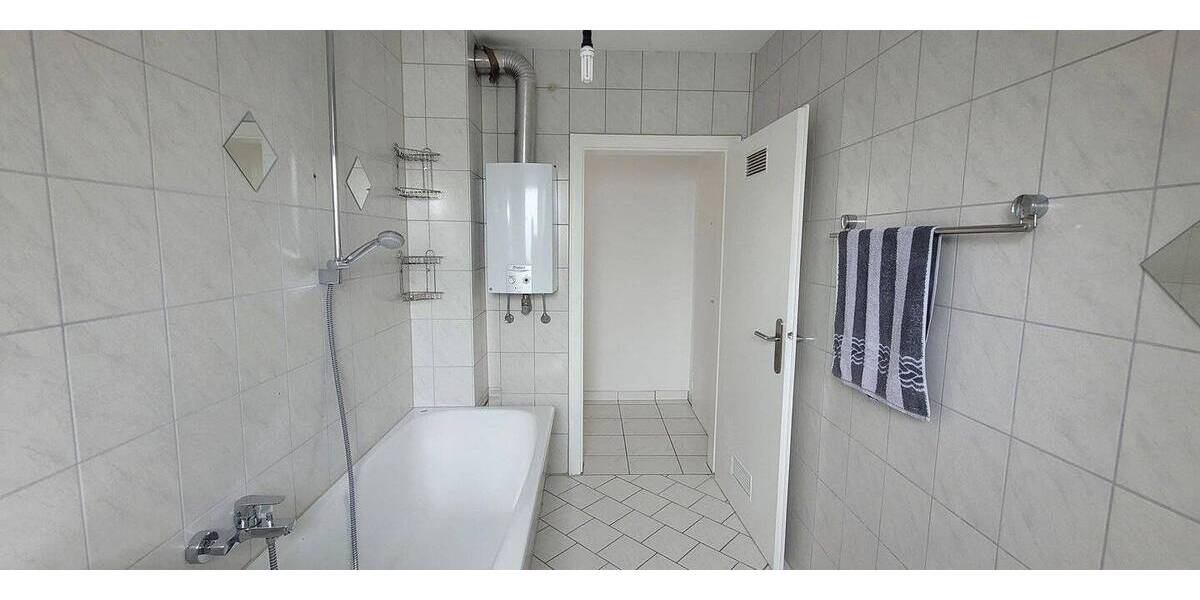 Etagenwohnung Wuppertal Beyenburg - 3 Zimmer, 78 m&sup2;, 780&euro; | Angebot:26875149