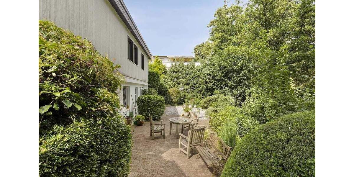 Traumhafter Bungalow für 1-2 Familien in ruhiger Lage von Mettmann-Metzkausen 6 zimmer