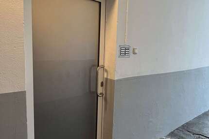 Wohnung zum Kaufen in Wuppertal 129.000 € 105 m² 4 zimmer