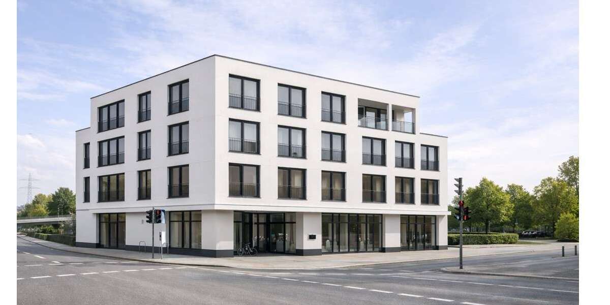 Haus zum Kaufen in Langenfeld 4.190.000 € 1300 m² 27 zimmer