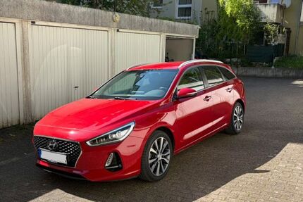 Hyundai i30 123.631 km 12.499 &euro; Hagen 58097