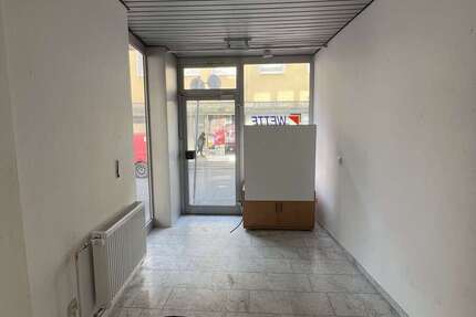 Einzelhandel in Solingen 300 € 50.31 m² zimmer