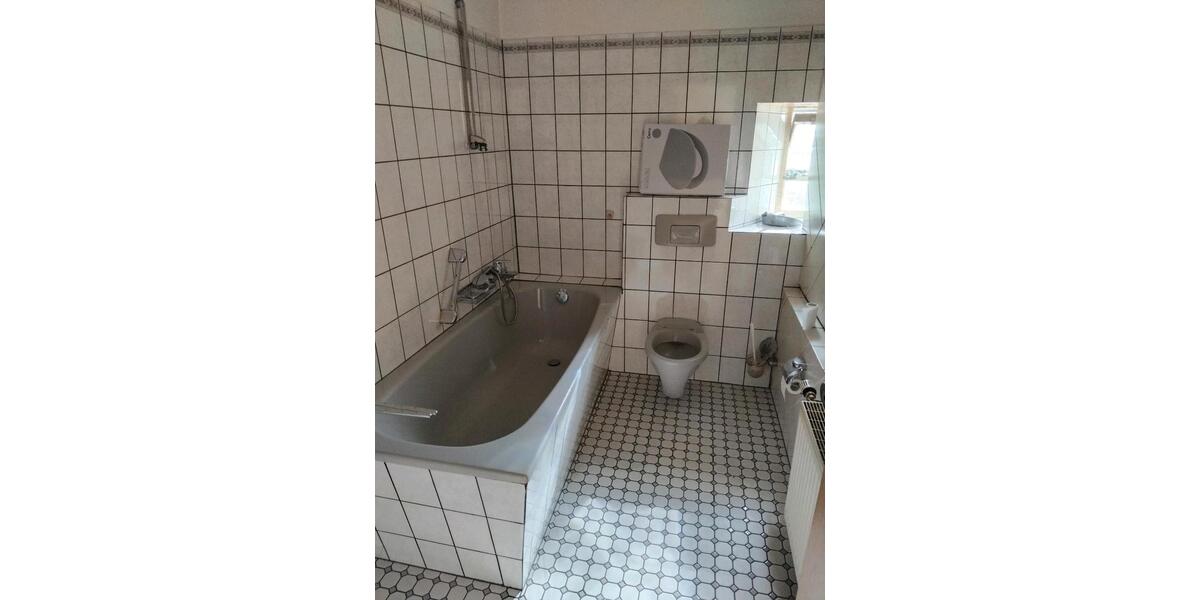 Etagenwohnung Velbert Velbert-Mitte - 3 Zimmer, 71 m&sup2;, 650&euro; | Angebot:26253449