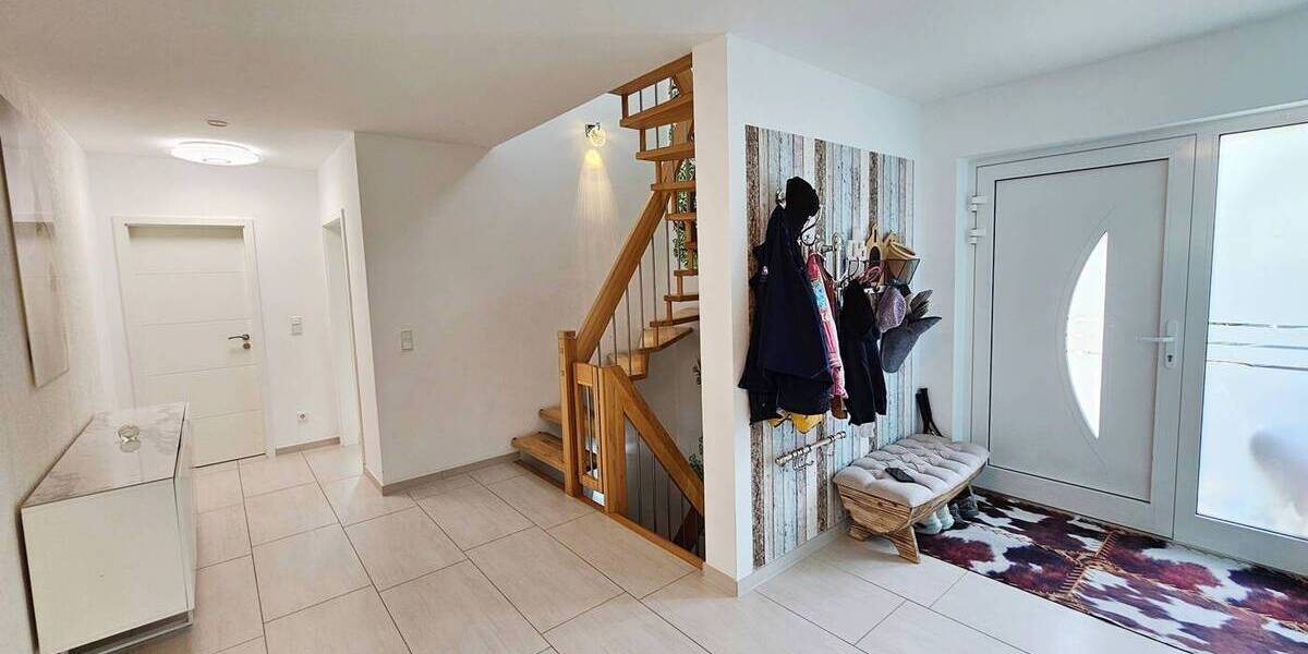 Einfamilienhaus Odenthal / Blecher Blecher - 7 Zimmer, 246 m&sup2;, 1.150.000&euro; | Angebot:26868446