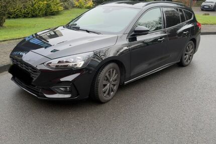 Ford Focus 183.000 km 11.900 &euro; Remscheid 42897