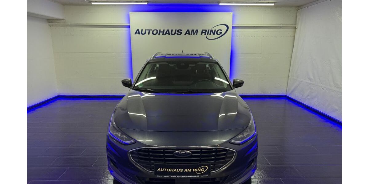 Ford Focus 112.897 km 15.999 &euro; Ratingen bei Düsseldorf 40878