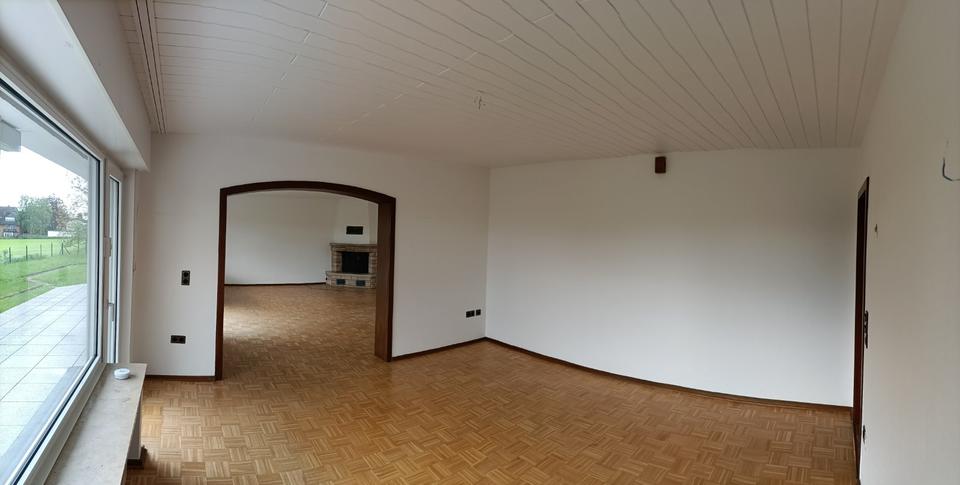 Erdgeschoßwohnung Leverkusen Bergisch Neukirchen - 3 Zimmer, 120 m&sup2;, 1.100&euro; | Angebot:25612884