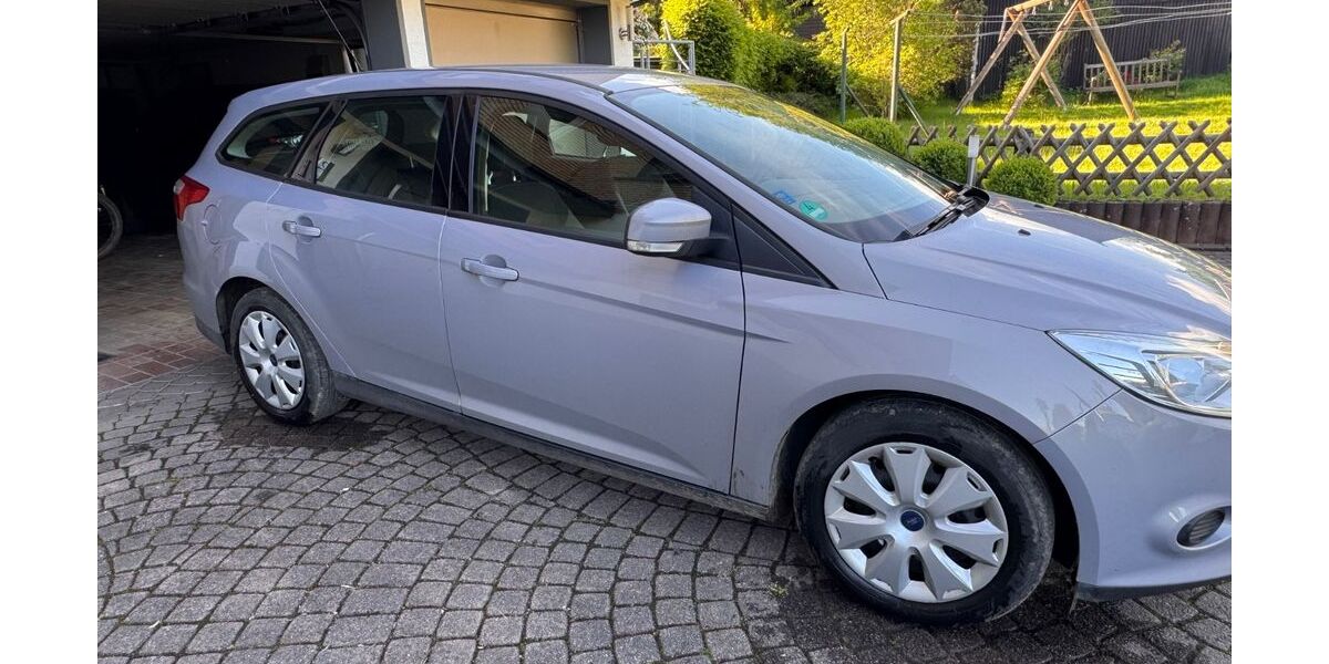 Ford Focus 155.000 km 4.900 &euro; Wipperfürth 51688
