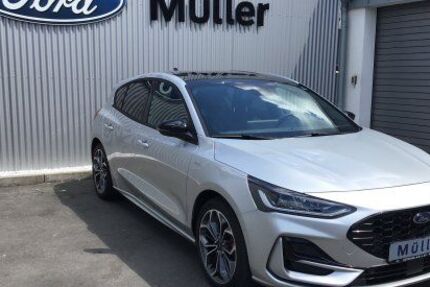 Ford Focus 27.698 km 20.490 &euro; Bergisch Gladbach 51427