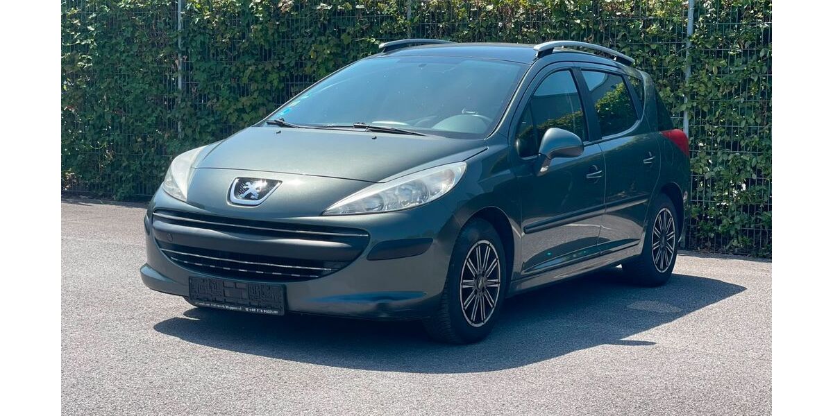 Peugeot 207 221.000 km 2.999 &euro; Wuppertal 42389