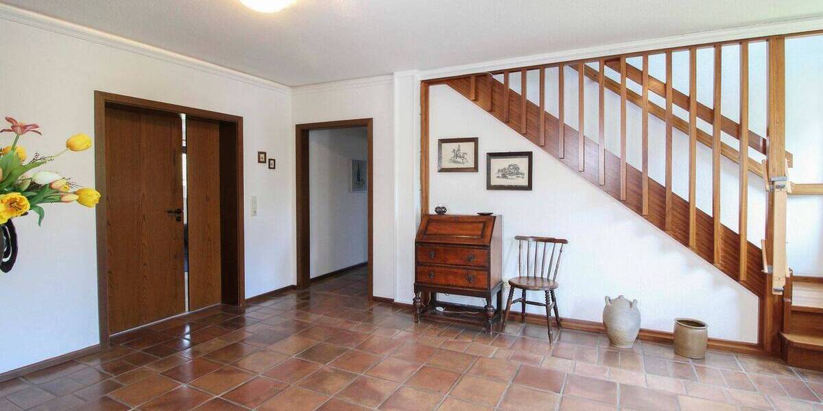 Einfamilienhaus Haan - 7 Zimmer, 303 m&sup2;, 889.000&euro; | Angebot:26834359