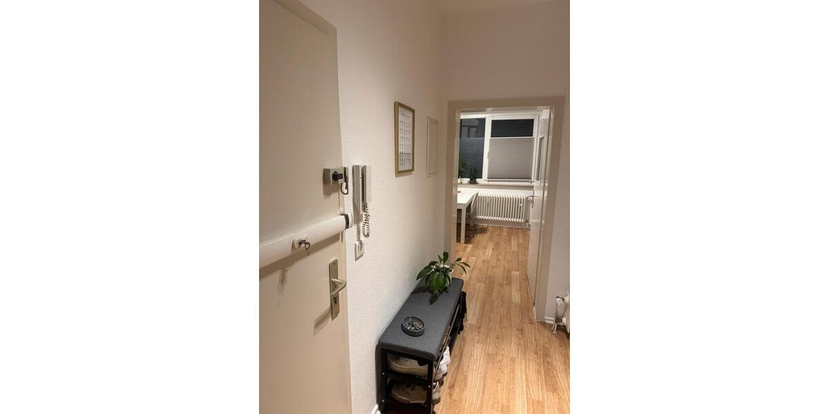 Ein Zimmer (15m2) in 2er-WG in Oberbilk 3 zimmer