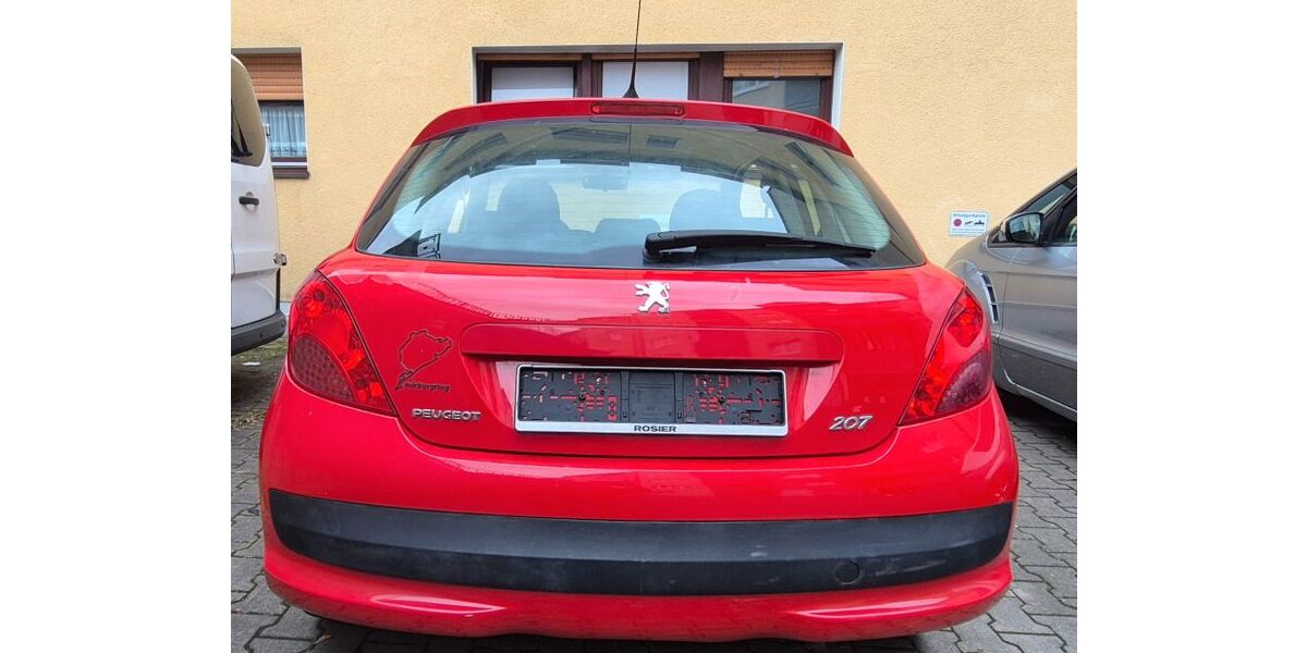 Peugeot 207 185.230 km 1.500 &euro; Hagen 58091