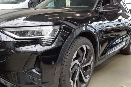 Audi Q8 e-tron 80.668 km 40.428 &euro; Hagen 58091