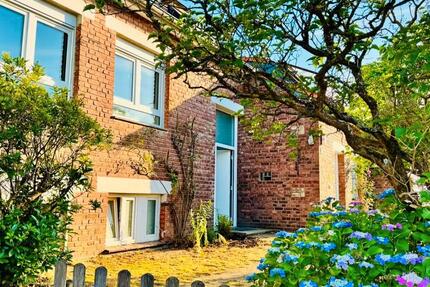 Haus Leichlingen (Rheinland) - 7 Zimmer, 180 m&sup2;, 469.000&euro; | Angebot:27285233