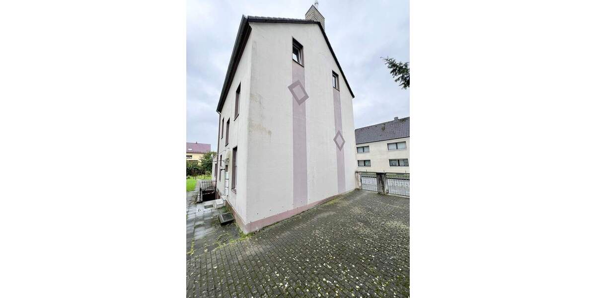 Mehrfamilienhaus, Wohnhaus Langenfeld Immigrath - 9 Zimmer, 150 m&sup2;, 389.000&euro; | Angebot:25743953