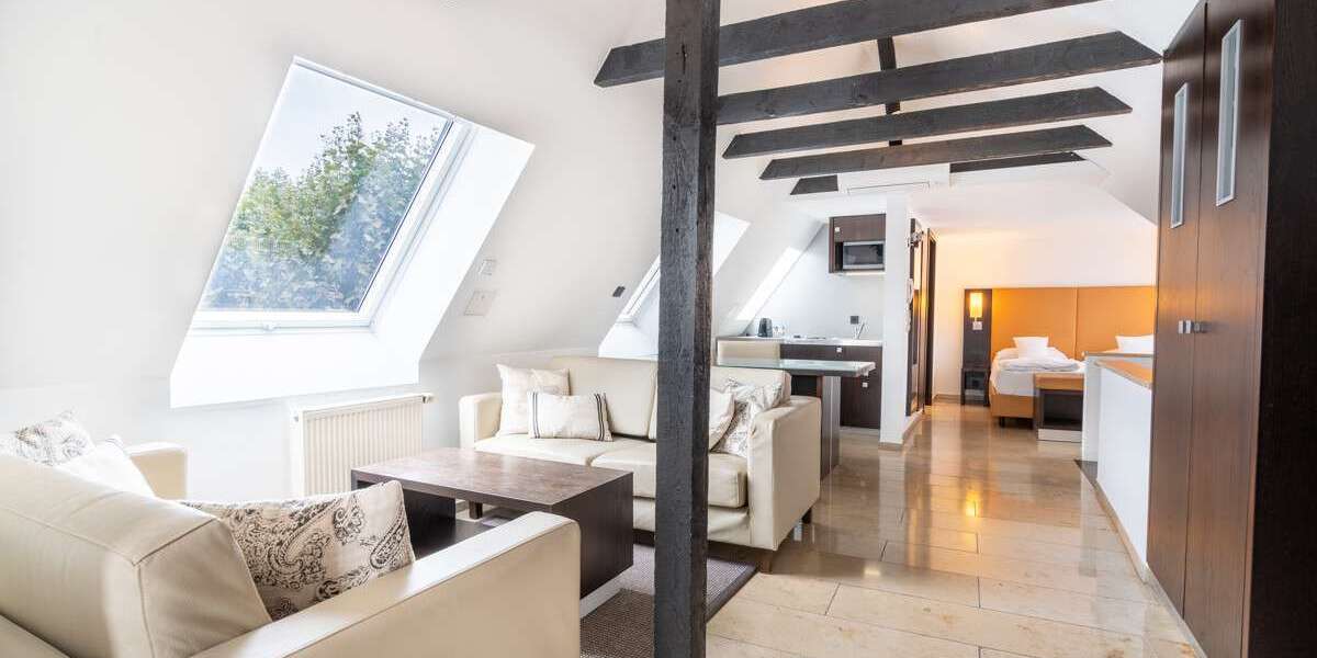 Zimmer Düsseldorf Stadtmitte - 2 Zimmer, 1.490&euro; | Angebot:27370538