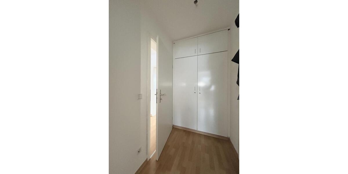 Etagenwohnung Leverkusen Alkenrath - 3 Zimmer, 79 m&sup2;, 734&euro; | Angebot:25588685