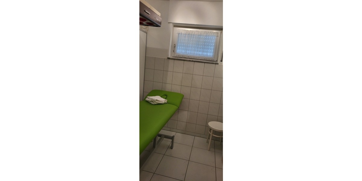 Gut erreichbare Gewerbeeinheit in Remscheid-Süd (Bliedinghausen) zimmer