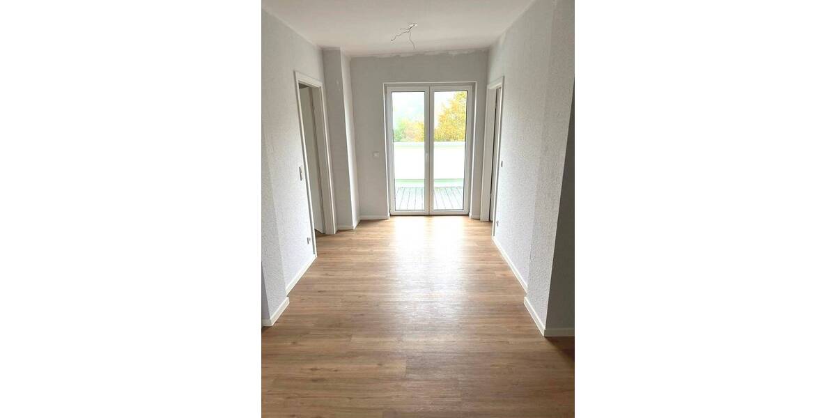 Etagenwohnung Kürten Eichhof - 3 Zimmer, 82 m&sup2;, 900&euro; | Angebot:26155323