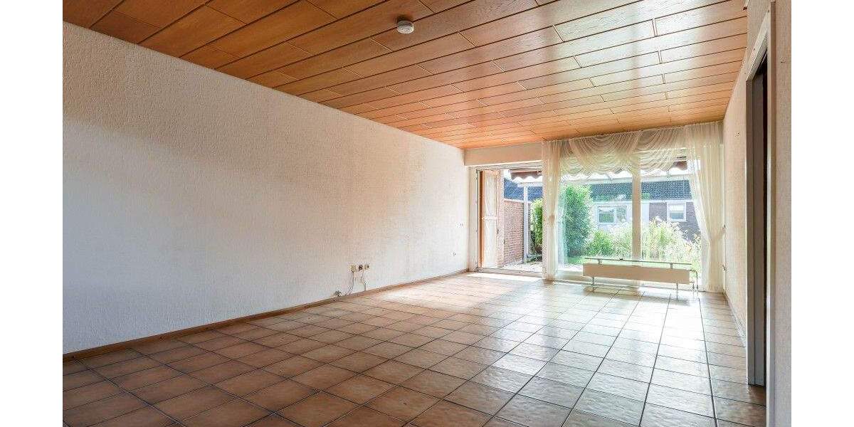 Reihenmittelhaus mit Garage * 4 Zimmer * Süd-Terrasse * Keller * Wannenbad 4 zimmer