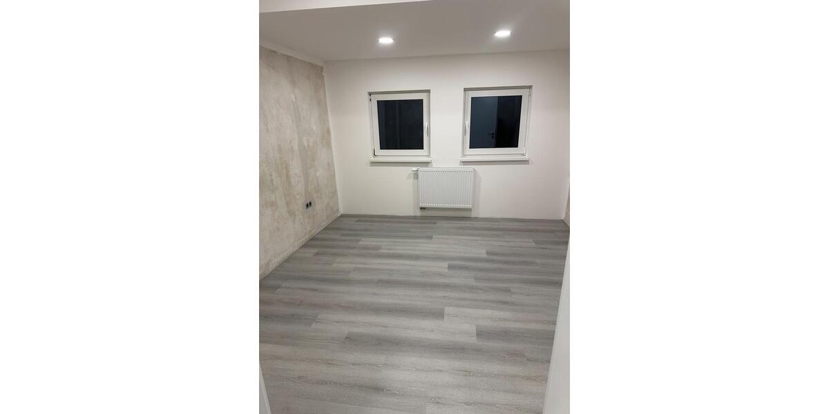 Dachgeschoßwohnung Marienheide - 3 Zimmer, 69 m&sup2;, 530&euro; | Angebot:25921596