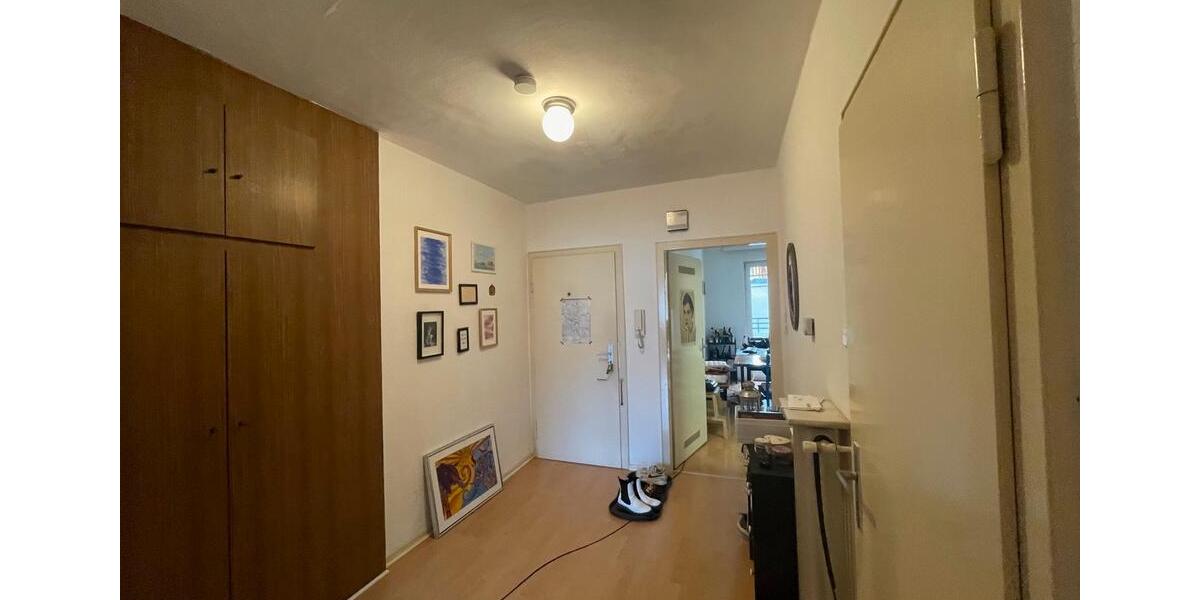 Etagenwohnung Düsseldorf Stadtmitte - 2 Zimmer, 63 m&sup2;, 1.000&euro; | Angebot:24866160