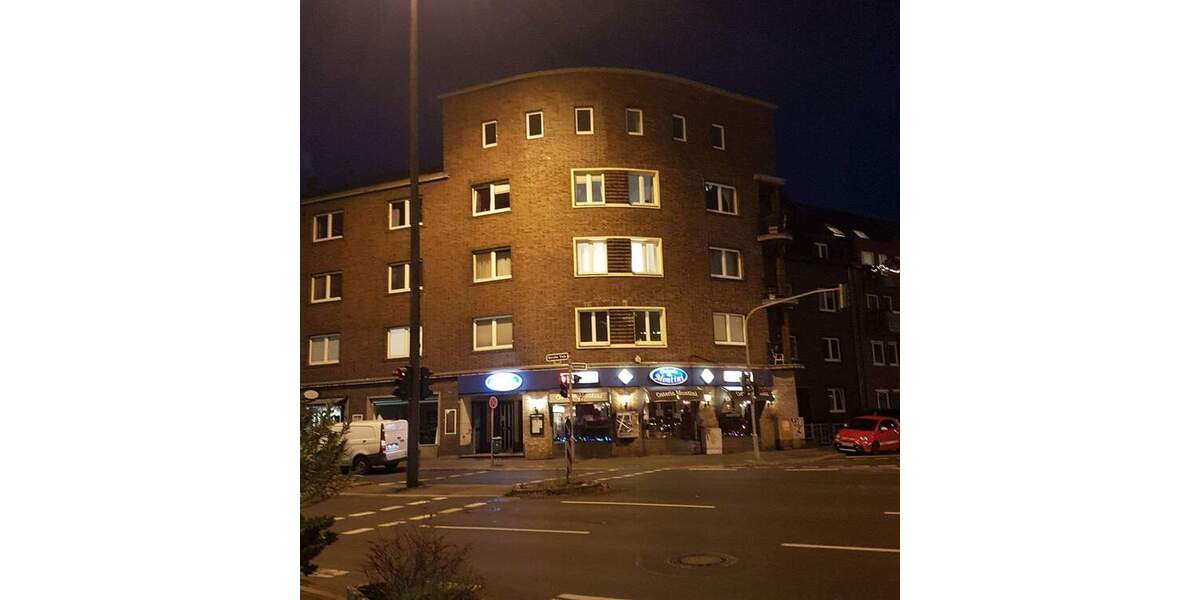 Etagenwohnung Düsseldorf Rath - 3 Zimmer, 92 m&sup2;, 1.250&euro; | Angebot:25774715