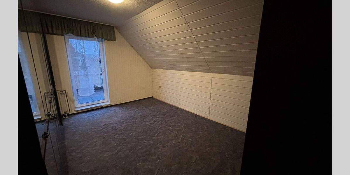 Schöne 4-Zimmer Wohnung mit 2 Terrassen in Lindlar-Frielingsdorf zu vermieten! 4 zimmer
