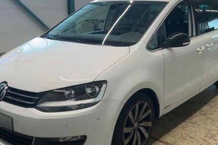 VW Sharan 49.124 km 26.829 &euro; Hilden 40721