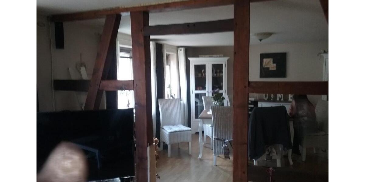 Schöne 2-Zimmer Wohnung 65m² im 2. OG mit großem Balkon 2 zimmer