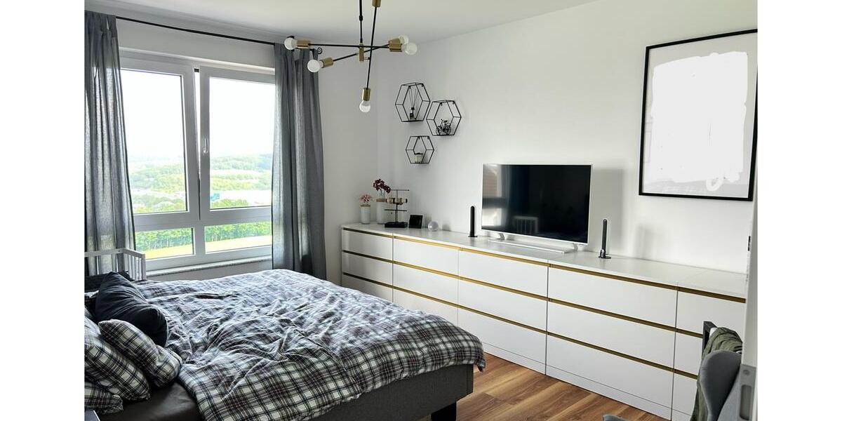 Helle 4-Zimmer Wohnung mit Südbalkon im 1.OG in am Ehrenberg 4 zimmer